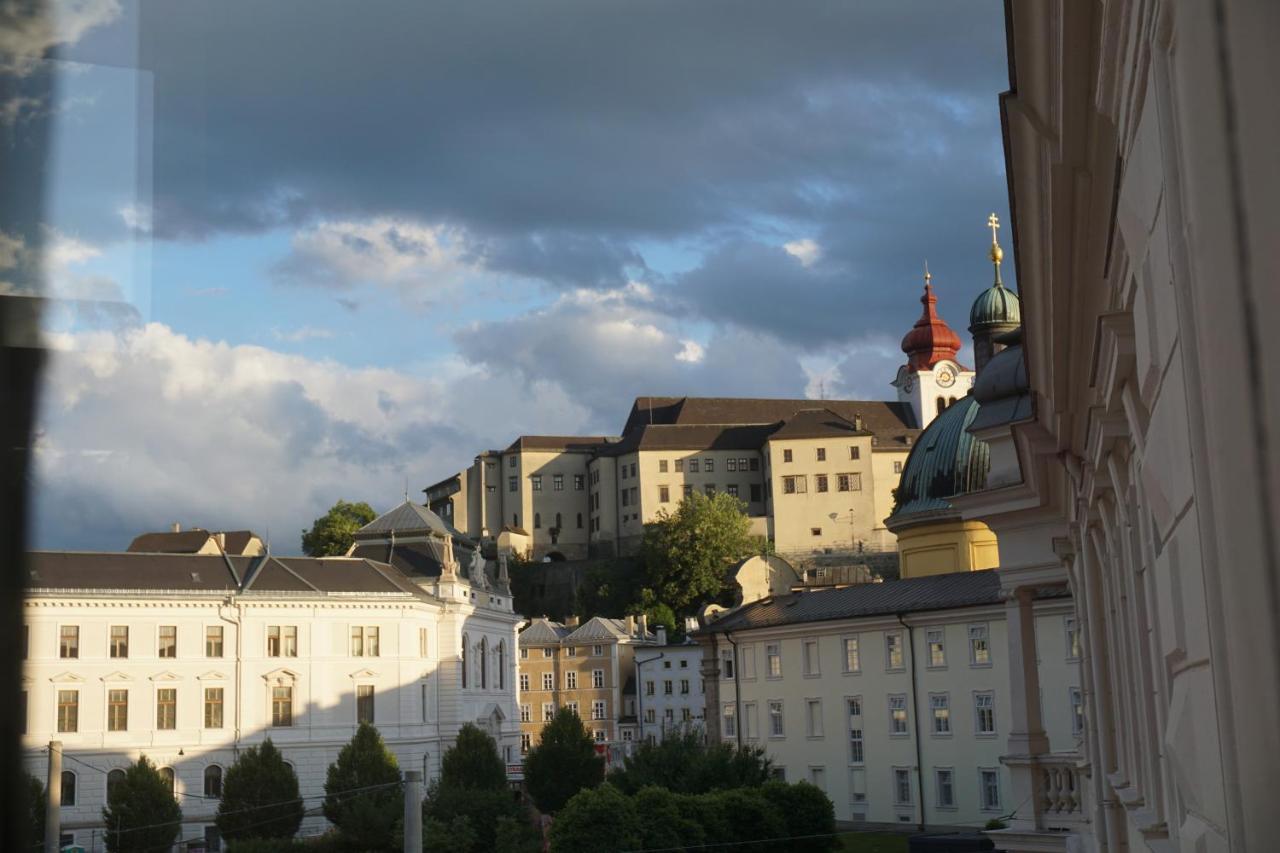 Sarah'S Altstadt Oase Salzburg Buitenkant foto
